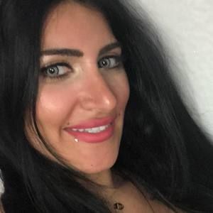 Meet your Posher, Mariam